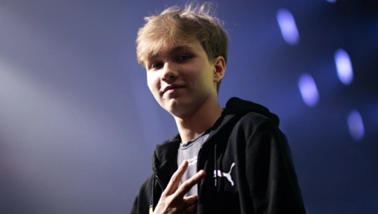 地的运动员 地的运动员