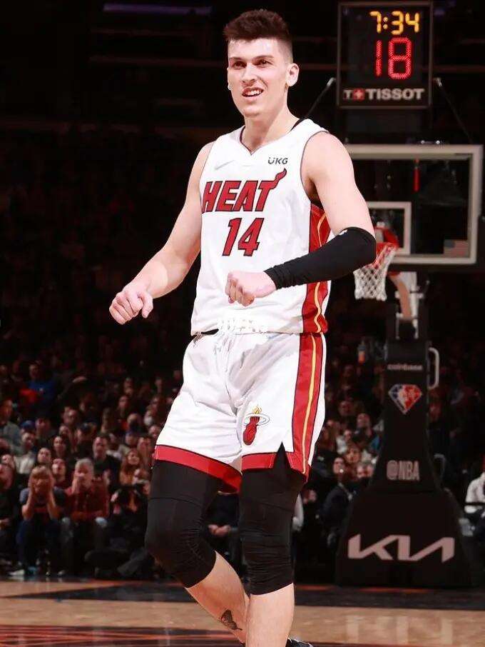 率不确定 率不确定