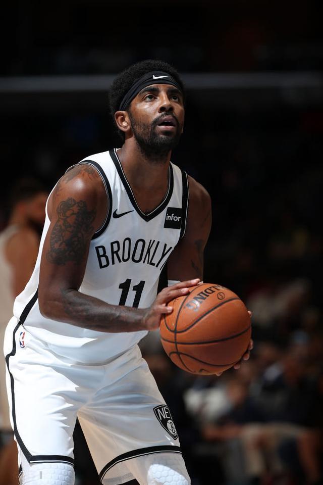 中场逼抢质 中场逼抢质