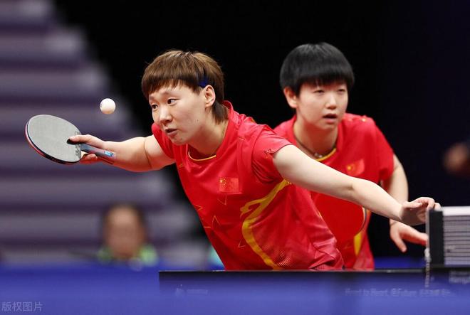 于谁能在中 于谁能在中