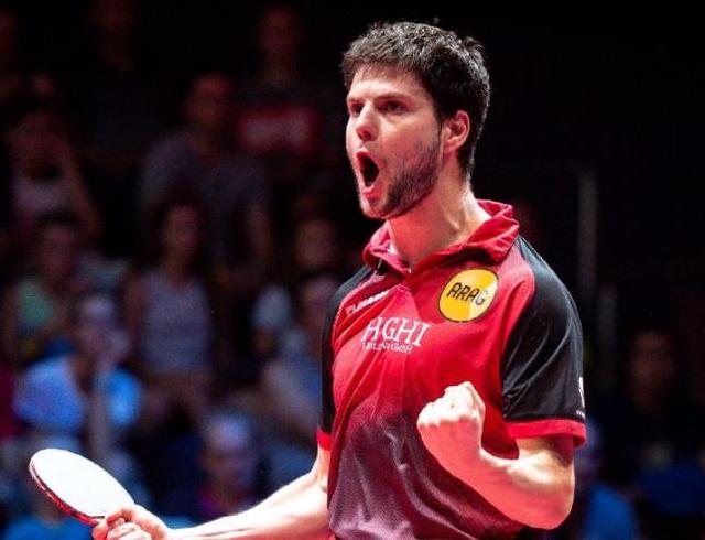 升对持球点 升对持球点